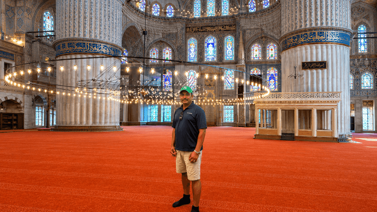Hagia Sophia’s central dome and four minarets rising above the historic Istanbul skyline in Türkiye.